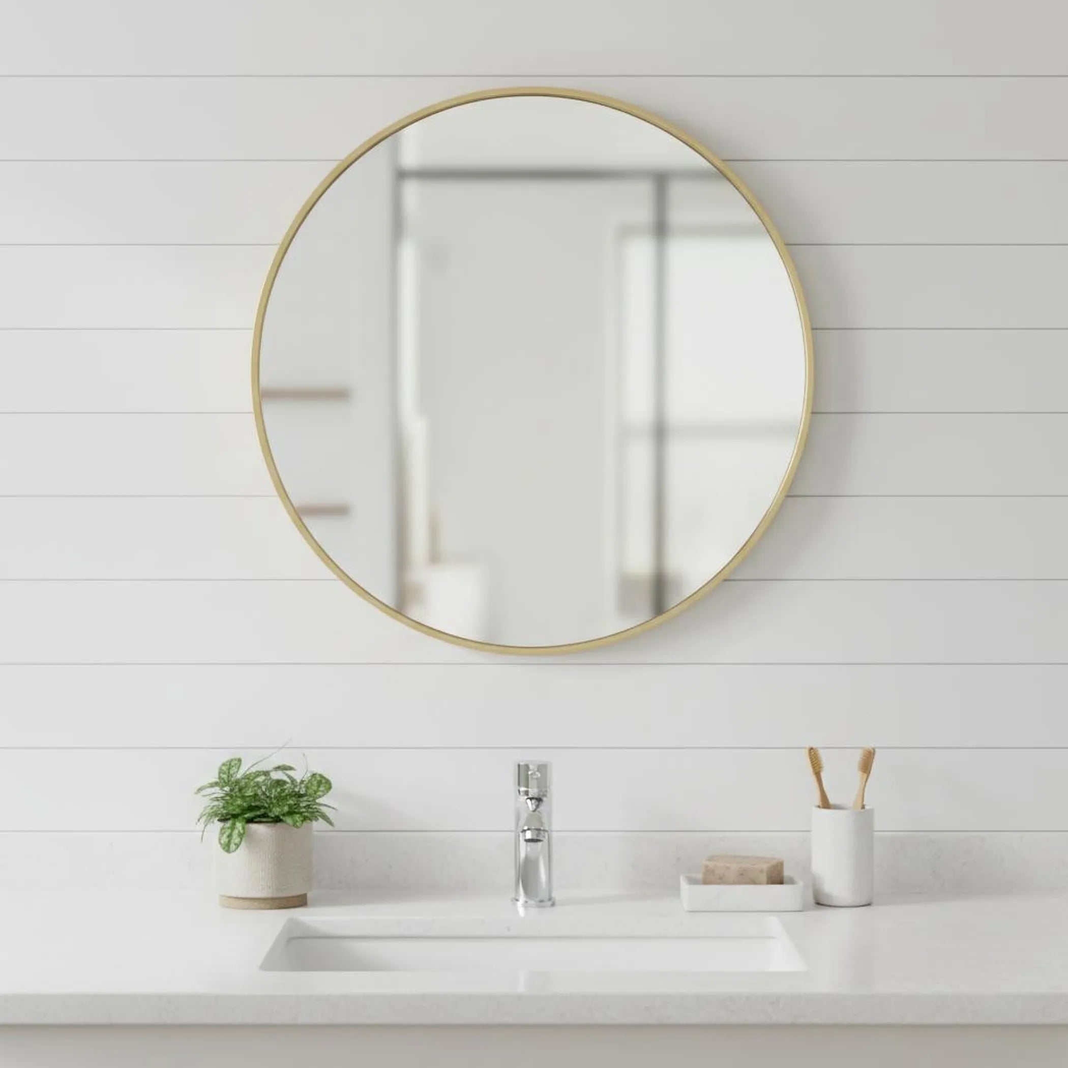 Metal Round Framed Bathroom Vanity Mirror